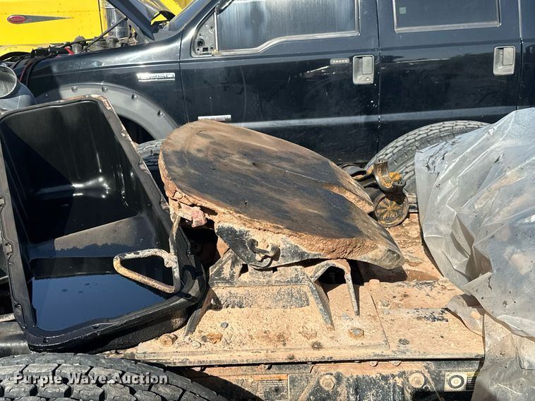 image for item EJ8662 2014 Kenworth T660 semi truck