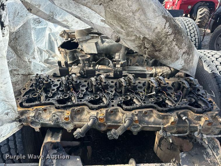 image for item EJ8662 2014 Kenworth T660 semi truck