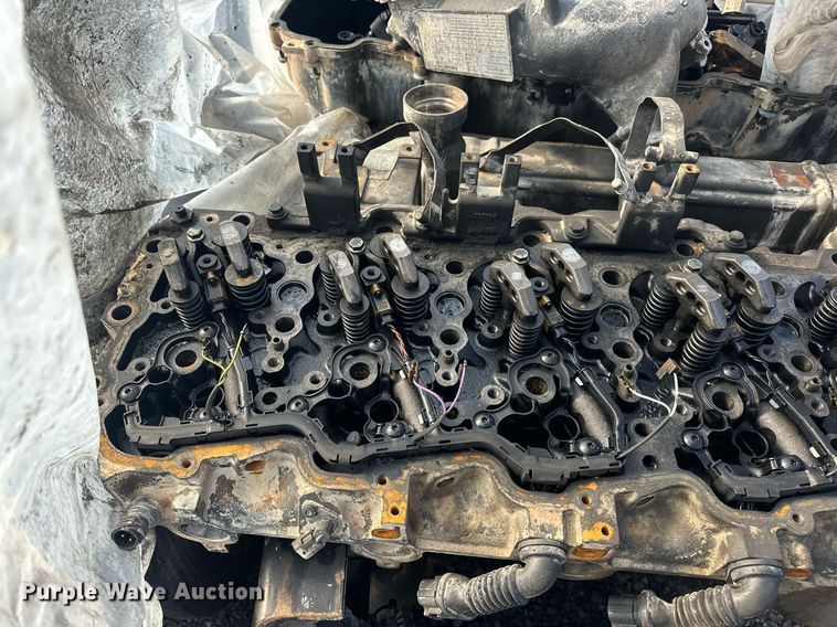 image for item EJ8662 2014 Kenworth T660 semi truck