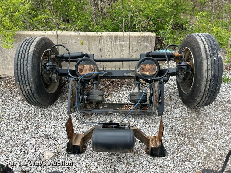 image for item EK2865 (2) lift axles