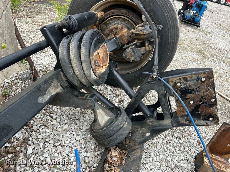 image for item EK2865 (2) lift axles