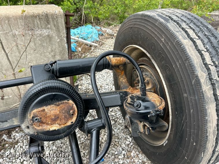 image for item EK2865 (2) lift axles