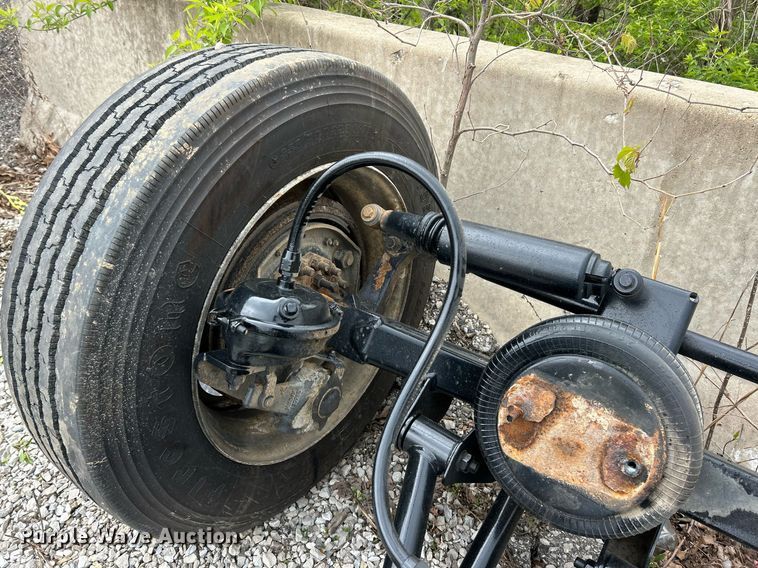 image for item EK2865 (2) lift axles