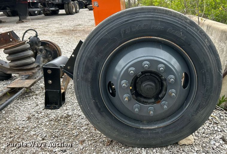 image for item EK2865 (2) lift axles