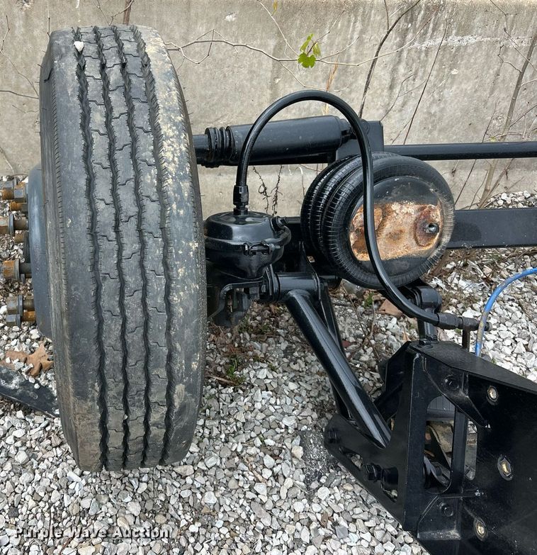 image for item EK2865 (2) lift axles