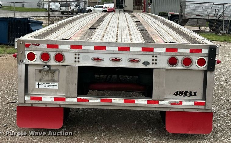 image for item EK2949 2005 Fontaine RFTW1-8048WSAWK flatbed trailer
