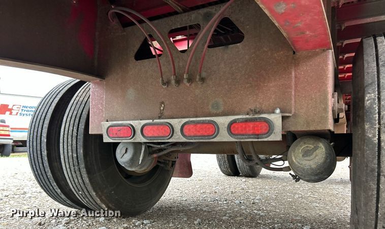 image for item EK2949 2005 Fontaine RFTW1-8048WSAWK flatbed trailer