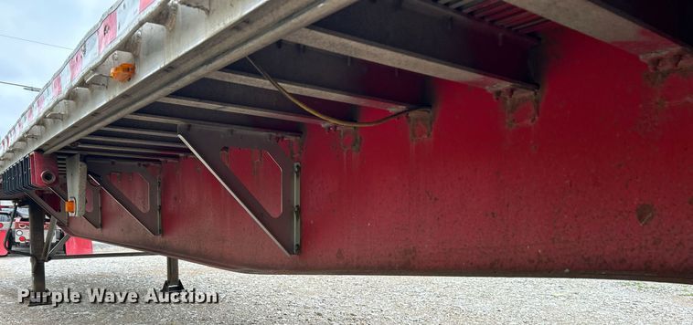 image for item EK2949 2005 Fontaine RFTW1-8048WSAWK flatbed trailer