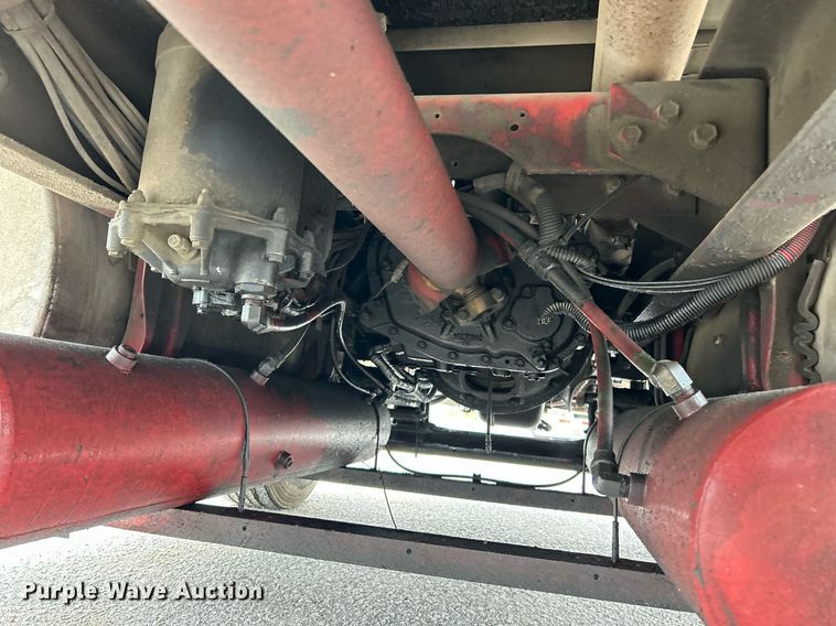 image for item EK2951 1999 International 9200 semi truck