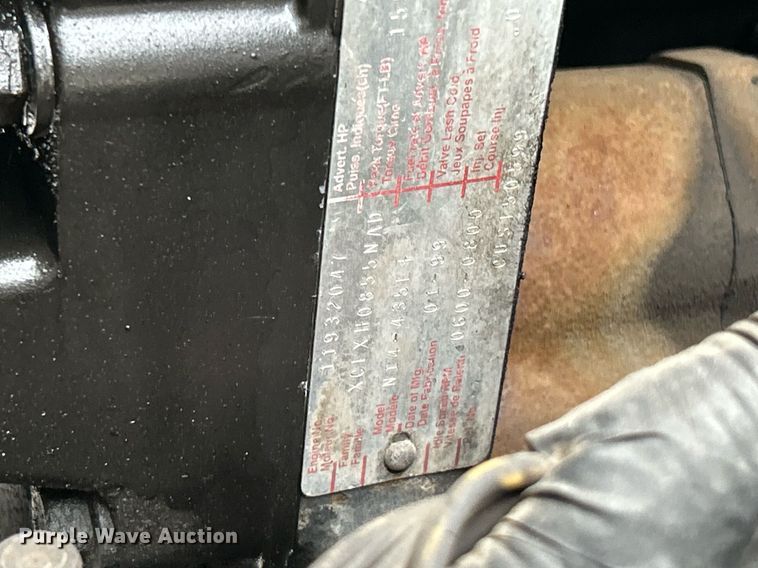 image for item EK2951 1999 International 9200 semi truck