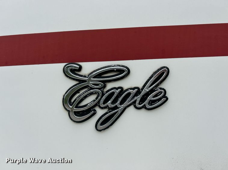 image for item EK2951 1999 International 9200 semi truck