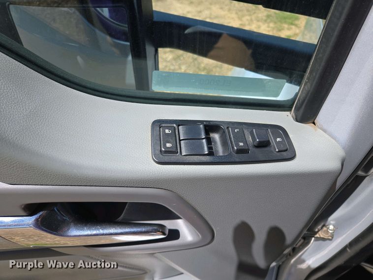 image for item EL2000 2016 Kenworth T680 semi truck