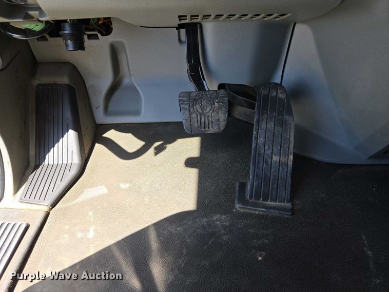 image for item EL2000 2016 Kenworth T680 semi truck