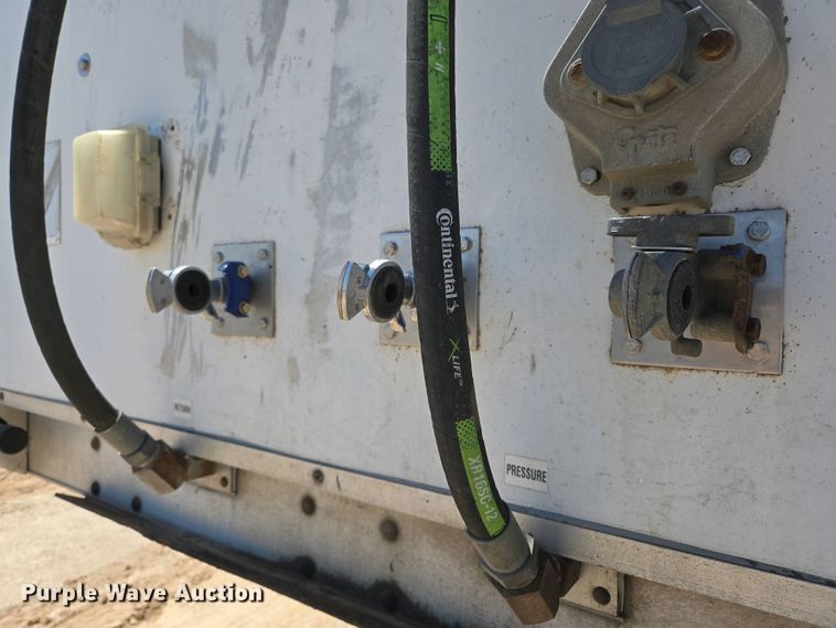 image for item EL2006 2008 Wilkens 0K2HA52ECFSL walking floor trailer