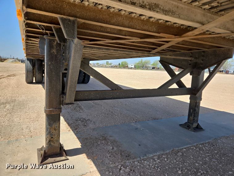 image for item EL2006 2008 Wilkens 0K2HA52ECFSL walking floor trailer