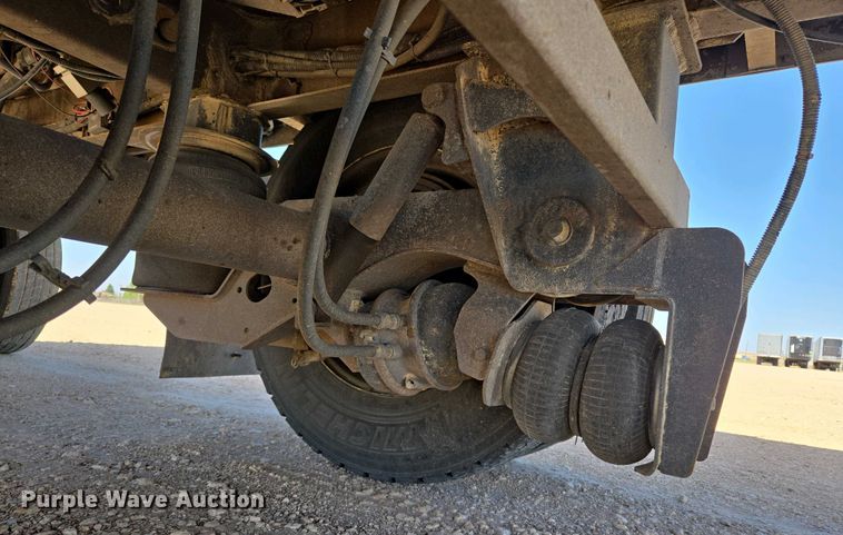 image for item EL2006 2008 Wilkens 0K2HA52ECFSL walking floor trailer