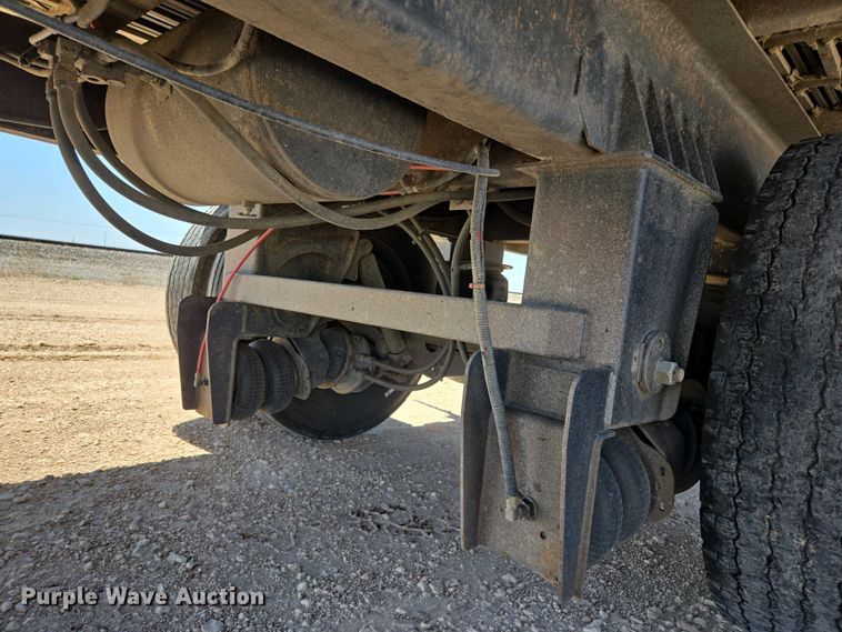 image for item EL2006 2008 Wilkens 0K2HA52ECFSL walking floor trailer