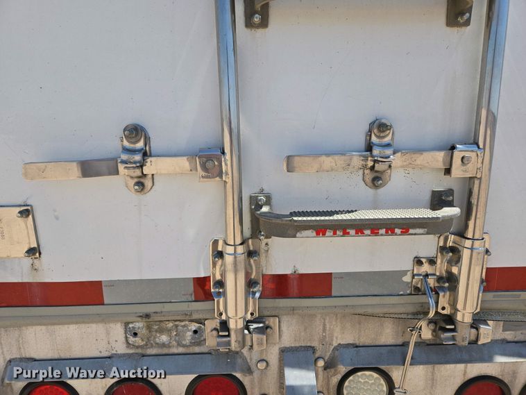 image for item EL2006 2008 Wilkens 0K2HA52ECFSL walking floor trailer