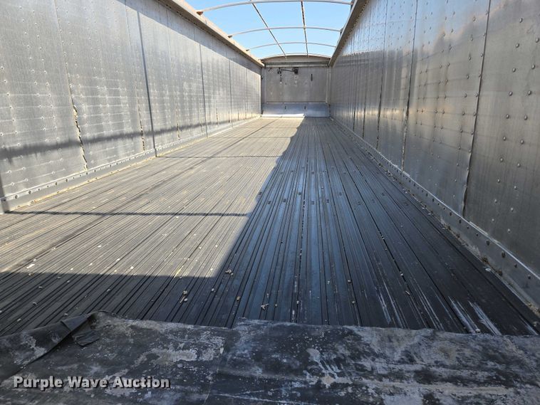 image for item EL2006 2008 Wilkens 0K2HA52ECFSL walking floor trailer