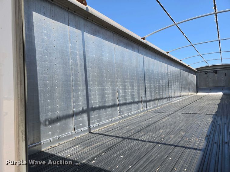 image for item EL2006 2008 Wilkens 0K2HA52ECFSL walking floor trailer