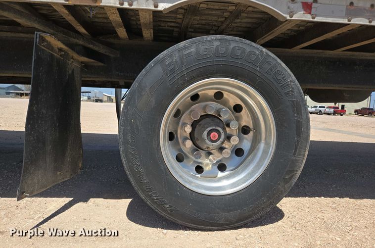 image for item EL2006 2008 Wilkens 0K2HA52ECFSL walking floor trailer