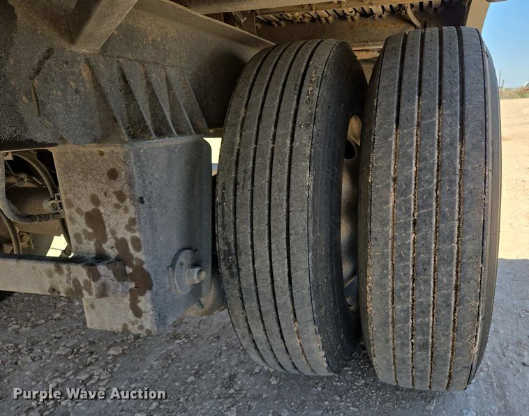 image for item EL2006 2008 Wilkens 0K2HA52ECFSL walking floor trailer