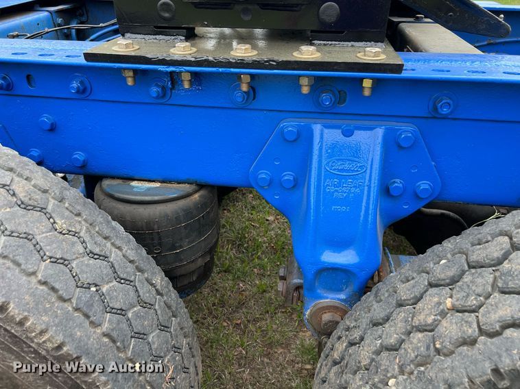 image for item EL2011 1990 Peterbilt 379 semi truck