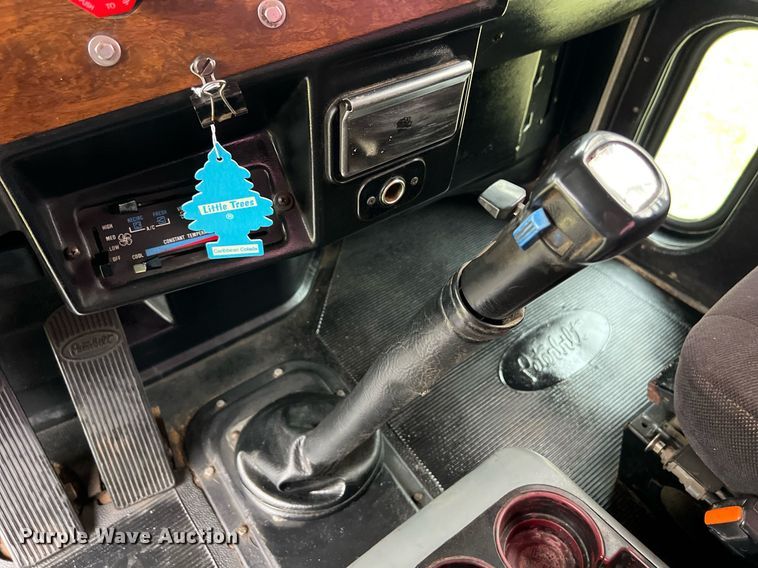 image for item EL2011 1990 Peterbilt 379 semi truck