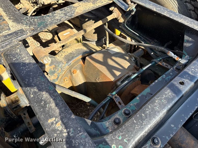 image for item EM3723 1996 Freightliner Conventional semi truck