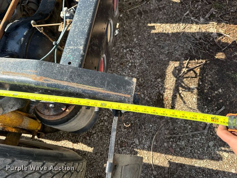 image for item EM3723 1996 Freightliner Conventional semi truck