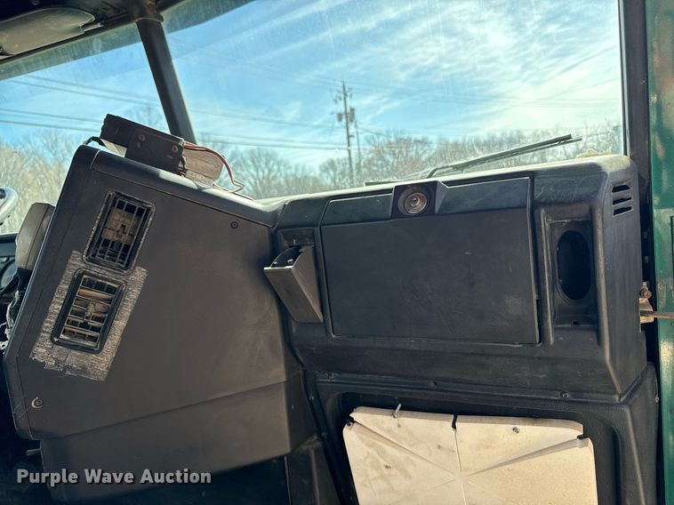 image for item EM3723 1996 Freightliner Conventional semi truck