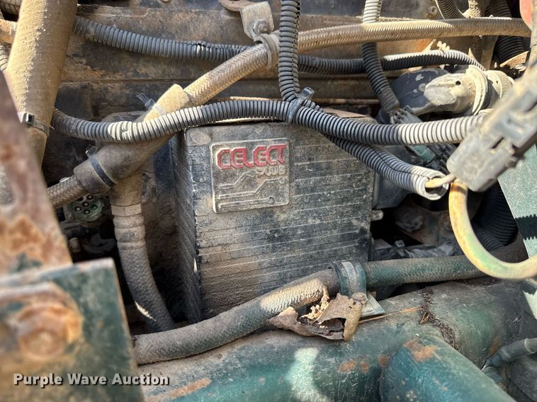 image for item EM3723 1996 Freightliner Conventional semi truck