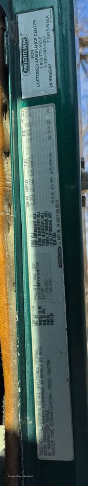 image for item EM3723 1996 Freightliner Conventional semi truck