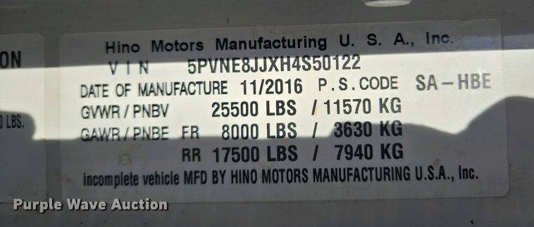 image for item EM7034 2017 Hino   268 flatbed truck