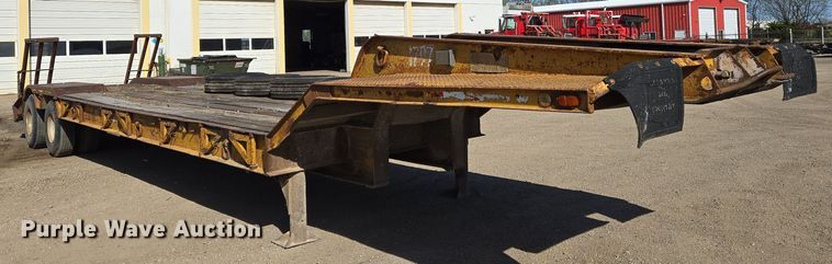 image for item EN8905 1973 Chancey BT35 equipment trailer