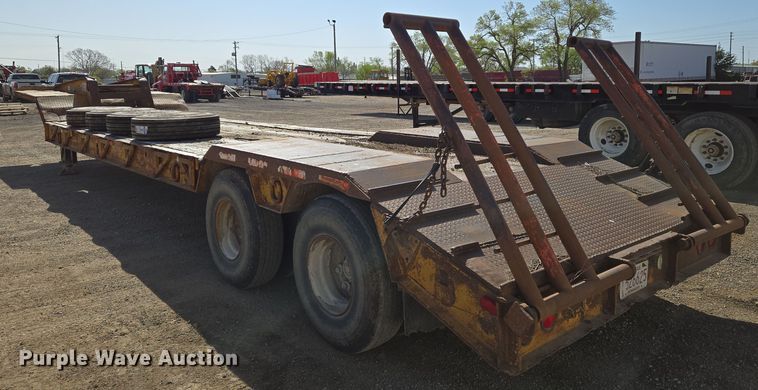 image for item EN8905 1973 Chancey BT35 equipment trailer