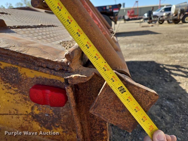 image for item EN8905 1973 Chancey BT35 equipment trailer