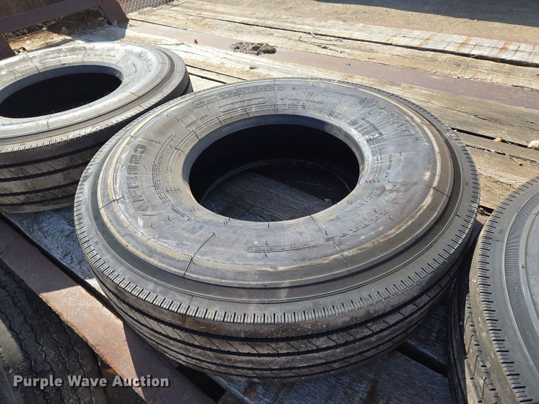 image for item EN8905 1973 Chancey BT35 equipment trailer