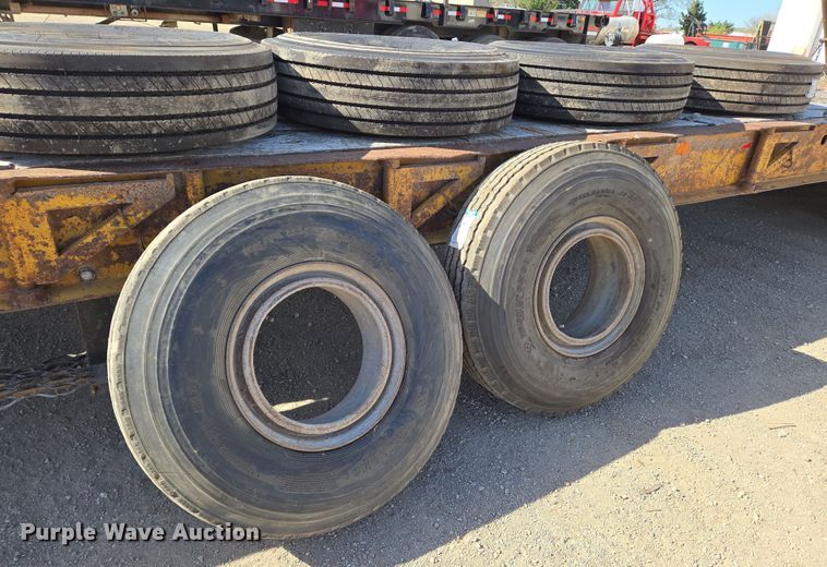 image for item EN8905 1973 Chancey BT35 equipment trailer