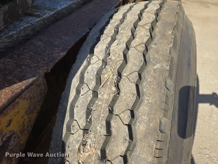 image for item EN8905 1973 Chancey BT35 equipment trailer