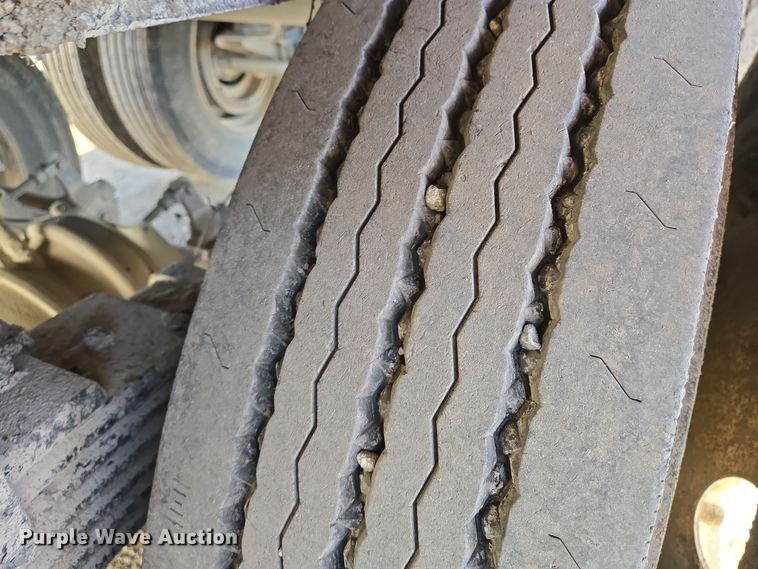 image for item EN8906 2014 Neville Built oilfield trailer