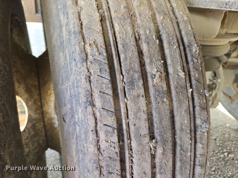 image for item EN8906 2014 Neville Built oilfield trailer