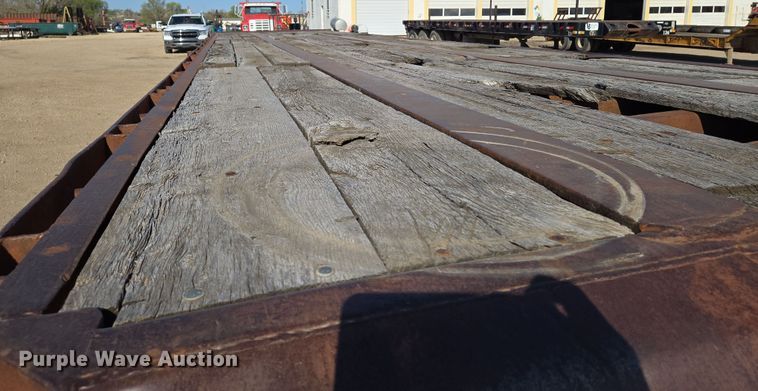 image for item EN8907 1981 Aztec oilfield trailer