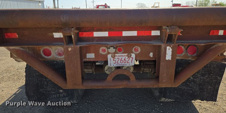 image for item EN8907 1981 Aztec oilfield trailer