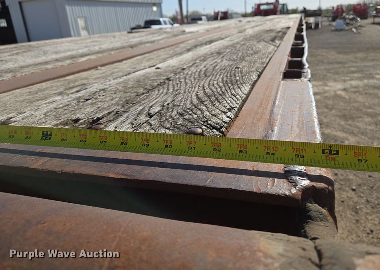 image for item EN8907 1981 Aztec oilfield trailer