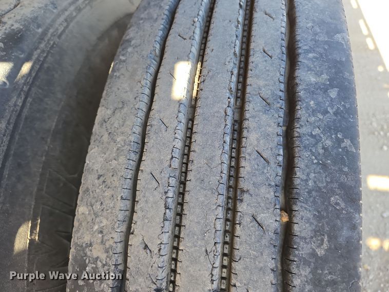 image for item EN8907 1981 Aztec oilfield trailer