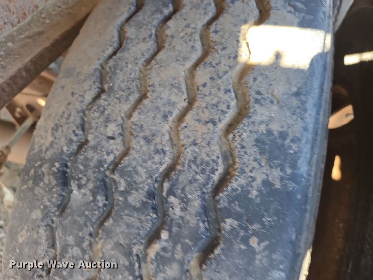 image for item EN8907 1981 Aztec oilfield trailer