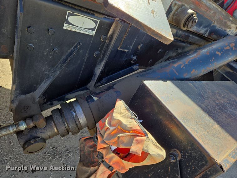 image for item EN8908 1996 Ford L8000 roll-off container truck