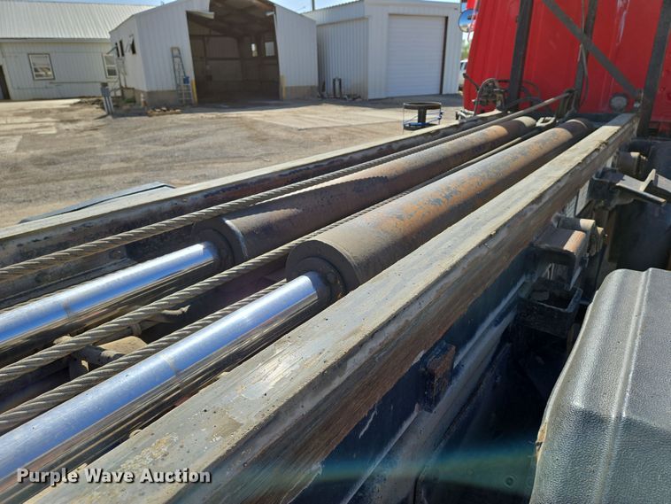 image for item EN8908 1996 Ford L8000 roll-off container truck