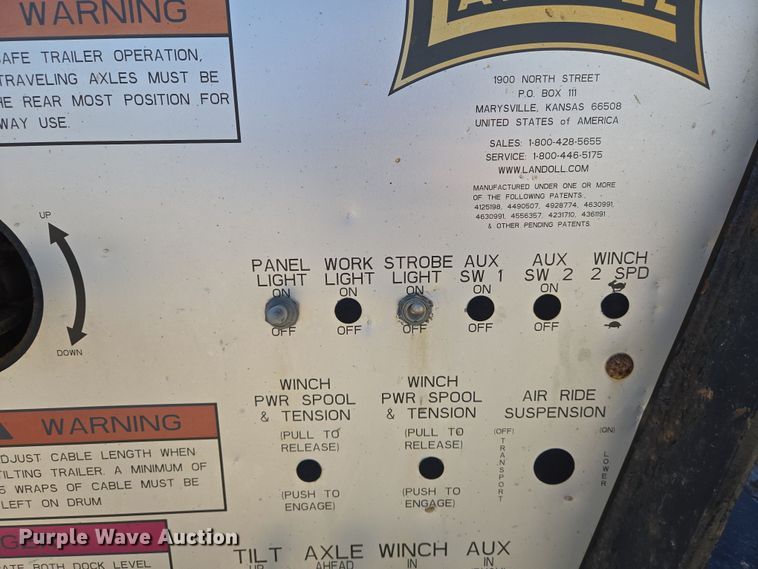 image for item EN8909 2016 Landoll drop deck equipment trailer